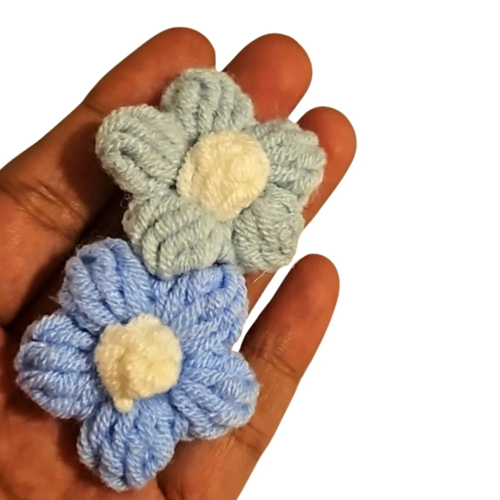 Hand Crafted TikTok Trend Hair Barrette Crocheted Puffy 2-Flowers Blue & White